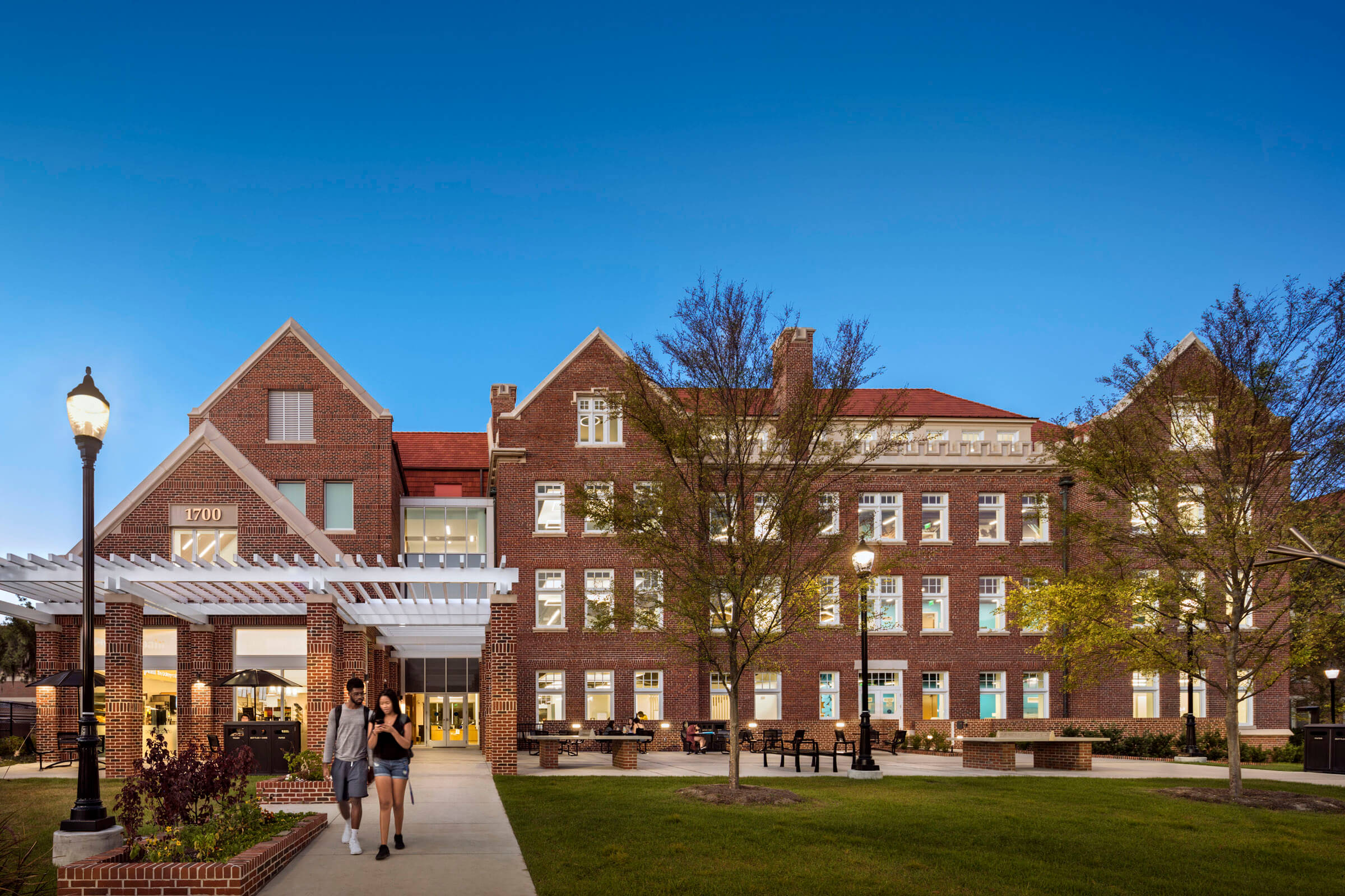 Newell Hall — Robert A.M. Stern Architects, LLP